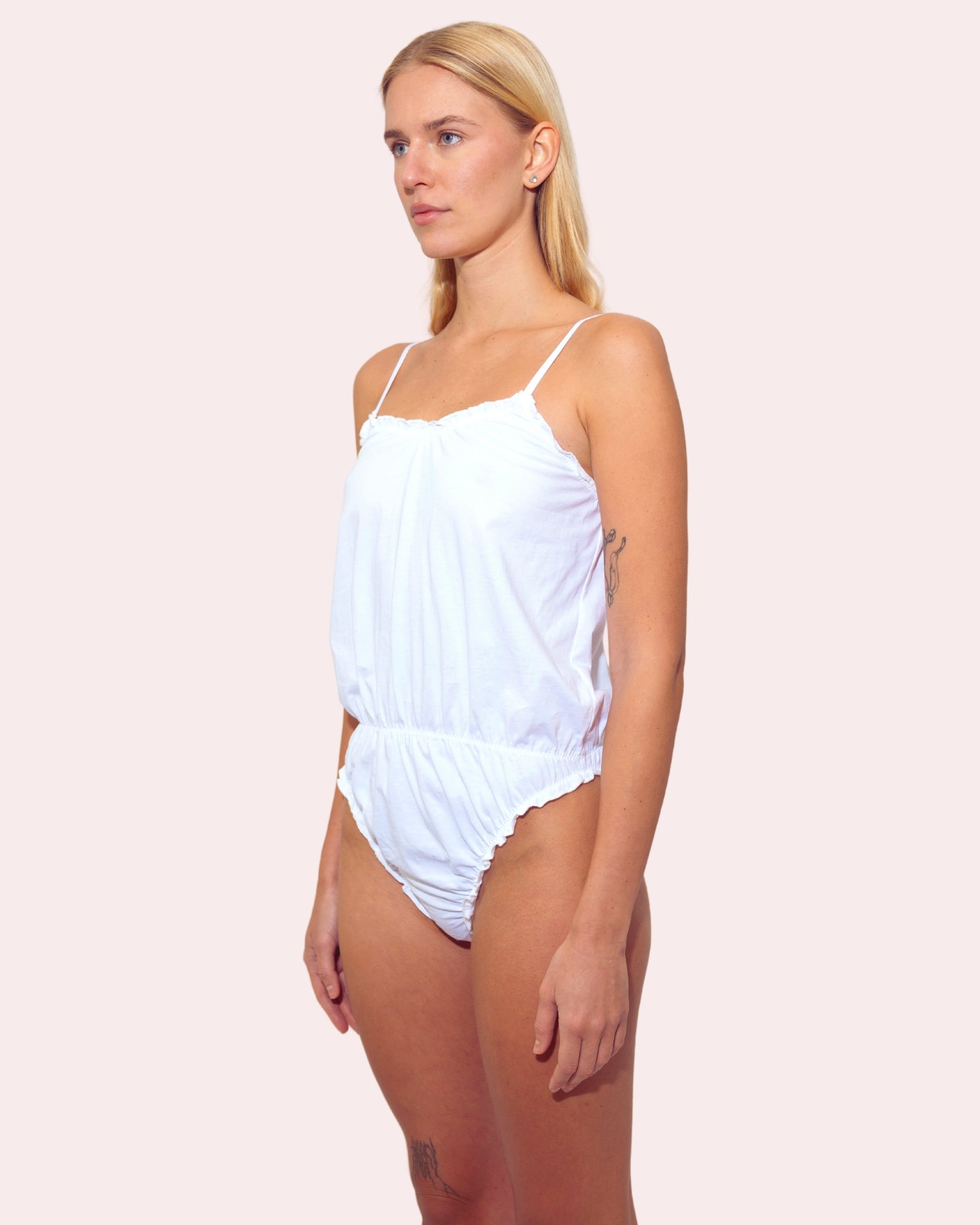 BODY_BLOOMER_BLANC_BRETELLES