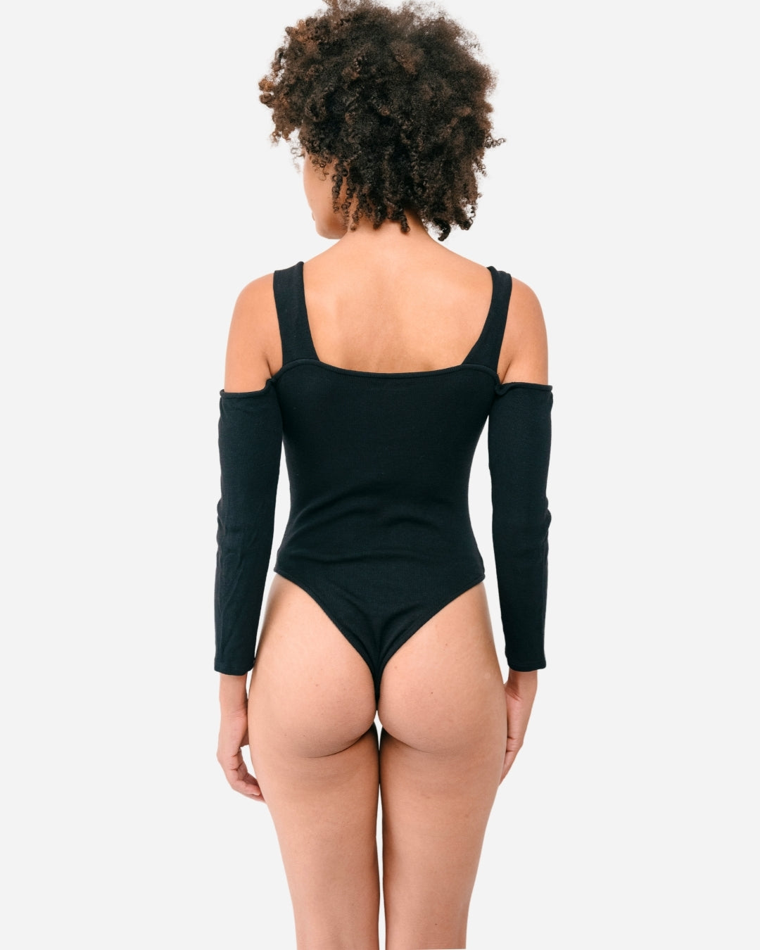 Lebodi Madone. Body épaules dénudées manches longues