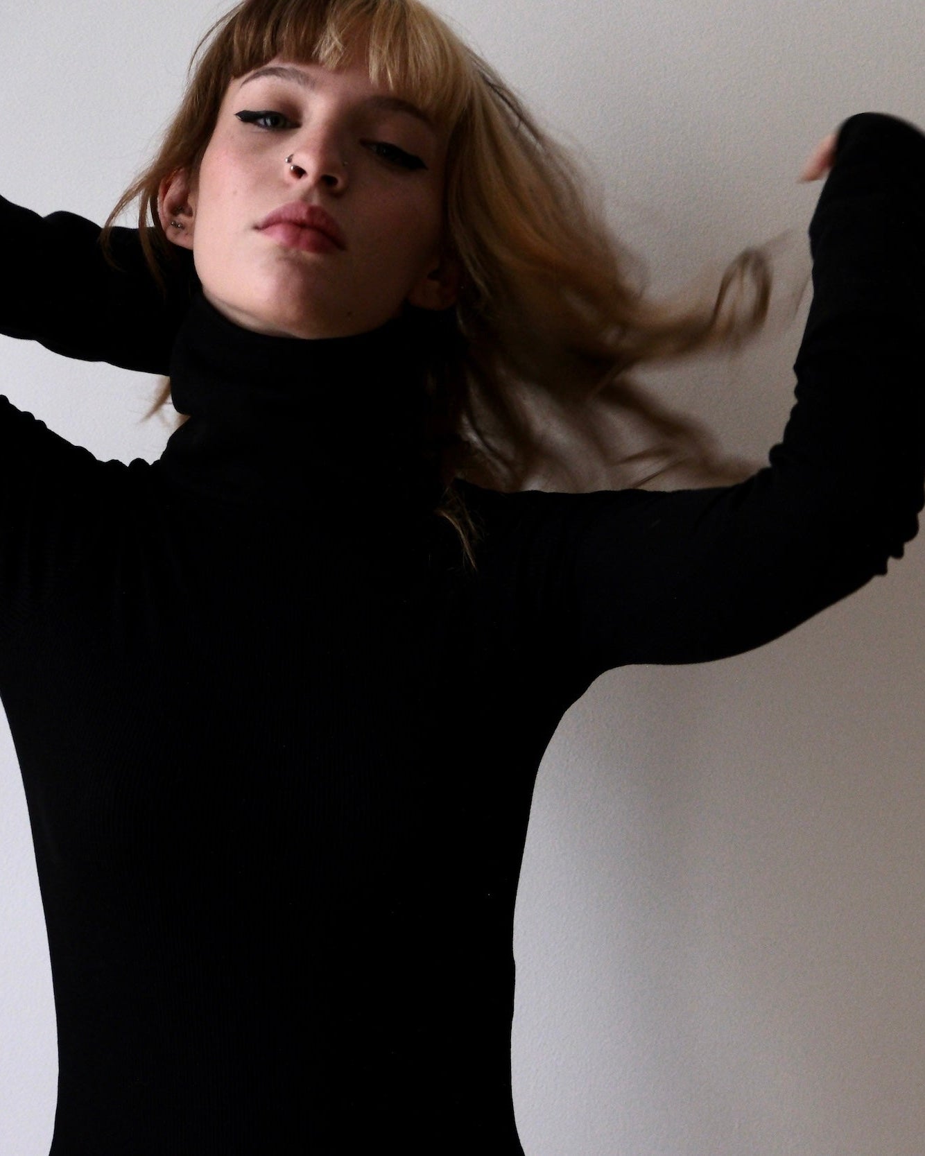 BODY_COCOON_DOS_OUVERT_NO_COMMENT_COL_ROULE_MANCHES_XL